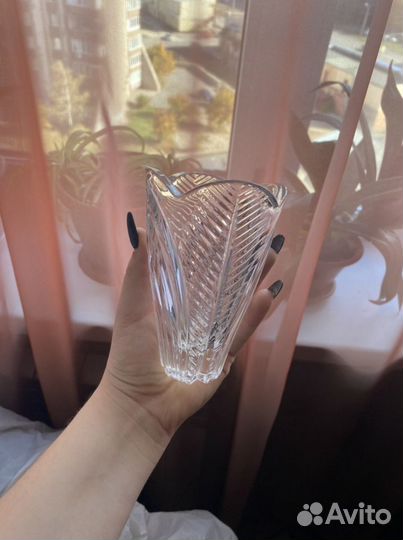 Хрустальная ваза