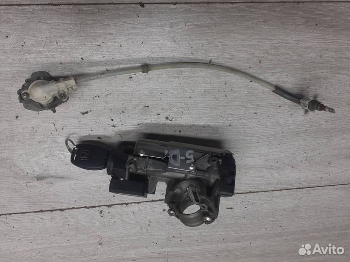 Замок зажигания МКПП Honda Civic 5D 8
