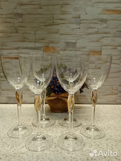 Бокалы и фужеры хрустальные