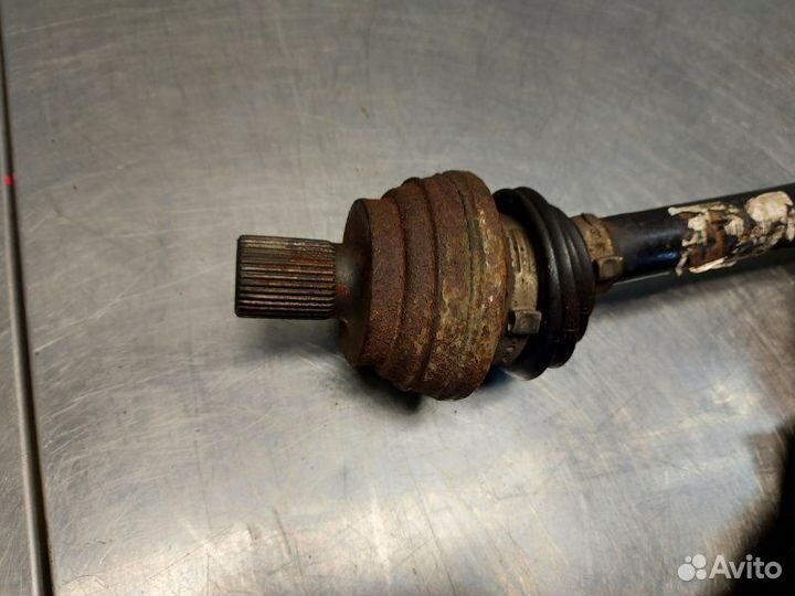 Привод задний правый Audi Q3 Quattro 8UB cczc