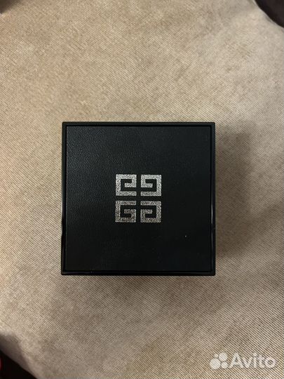 Givenchy пудра новая оригинал