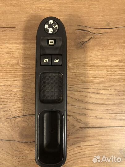 Peugeot экран плафон стеклоподъемники