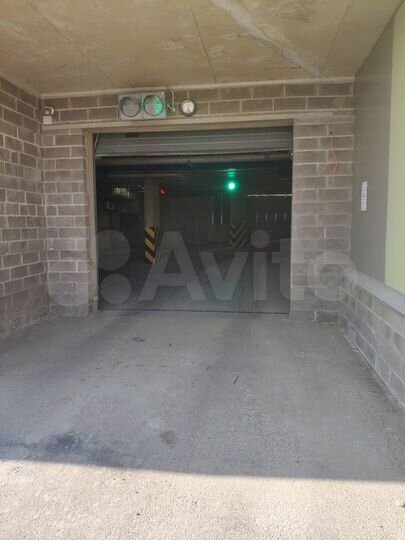 Машиноместо, 14 м²