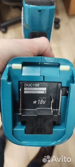 Компактная цепная пила Makita DUC302z и DUC150z