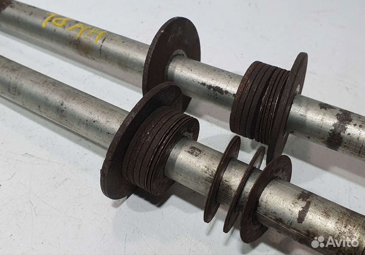 Ось нижнего рычага н/о 18 мм Chevrolet Niva, 21214