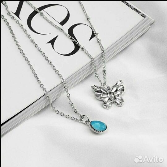 Двуслойная цепочка с подвеской бабочкой