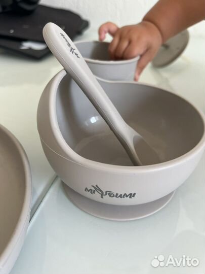 Силиконовая детская посуда