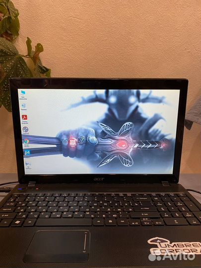 Мощный acer/AMD 3 ядра/8 Гб/ SSD/отл состояние