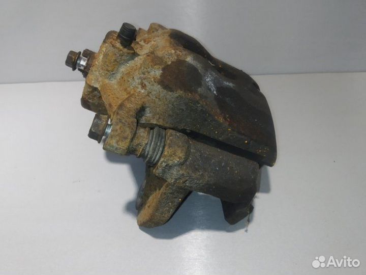 Суппорт передний правый Kia Ceed 3 хэтчбек G4FG