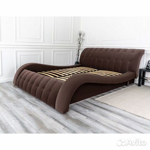 Кровать двухспальная велюр