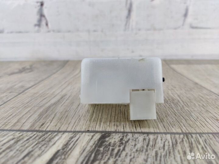 Плафон Подсветки бардачка Albea