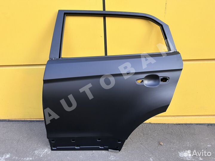 Дверь задняя левая Hyundai Creta 15-21