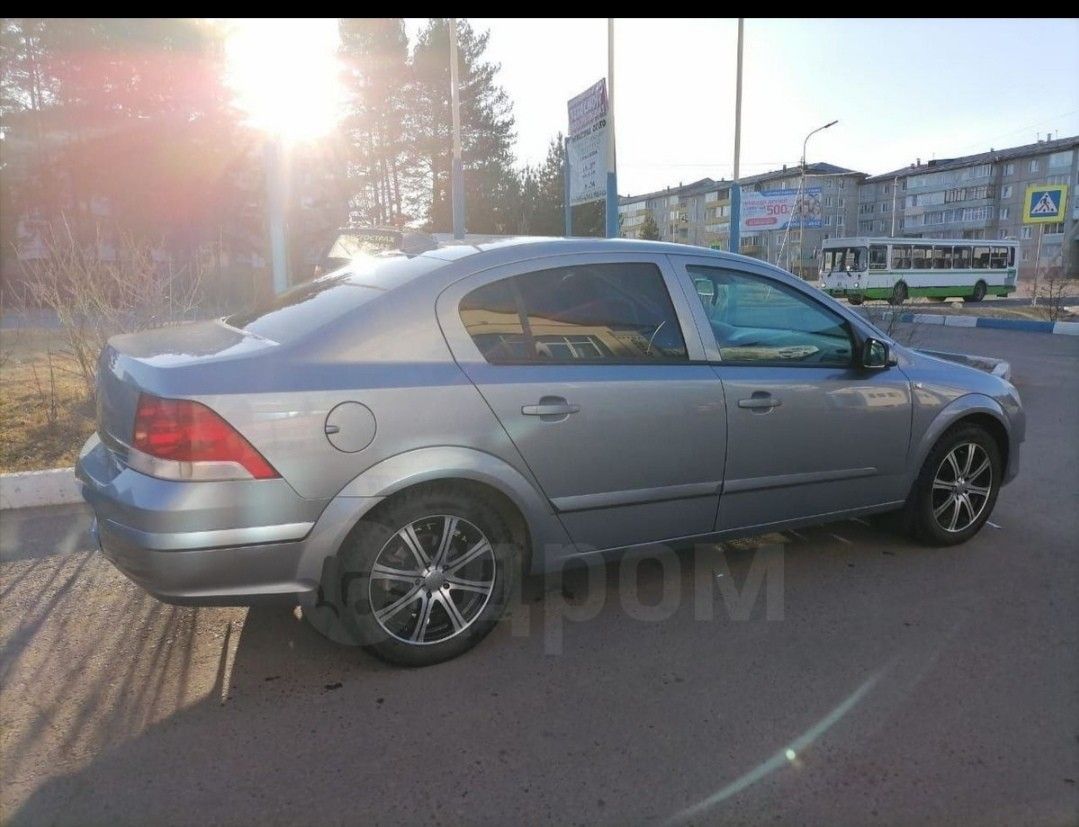 Opel Astra: фото владельца