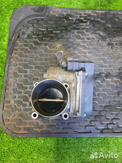 Дроссельная заслонка Volkswagen Tiguan 5N2 caxa