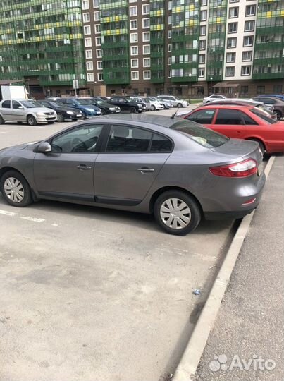 Renault Fluence 1.6 AT, 2011, 185 700 км