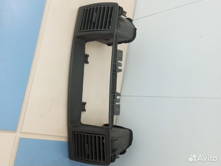Рамка магнитолы toyota corolla(E 120) 55406-12360
