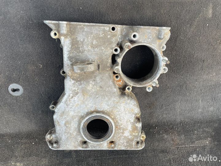 Передняя крышка двигателя Bmw 5 E39 M50 M52