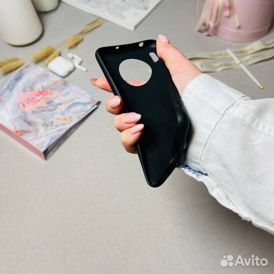 Чехол-бампер Huawei Mate 30 Silicon Pudini