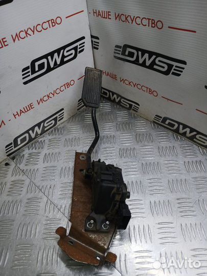 Педаль газа Nissan Primera P12 QG18DE