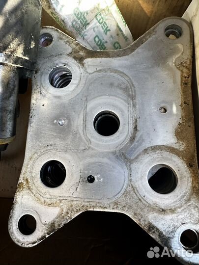 Теплообменник на toyota land cruiser 200 (2018г)