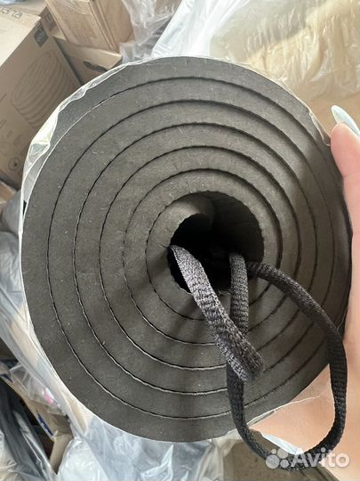 Коврик для йоги и фитнеса 8 мм новый