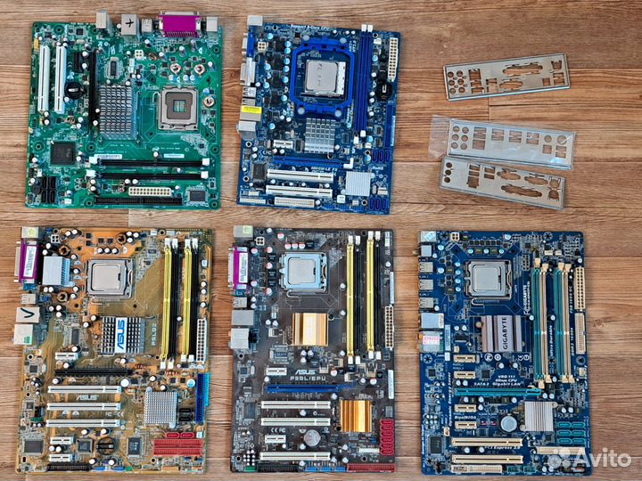 Материнская плата с процессором