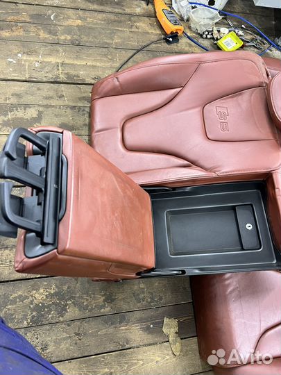 Задние сиденья Audi S5 Coupe