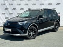 Toyota RAV4 2.5 AT, 2017, 121 000 км, с пробегом, цена 2 880 000 руб.