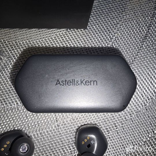 Astell Kern UW100mkii TWS AK