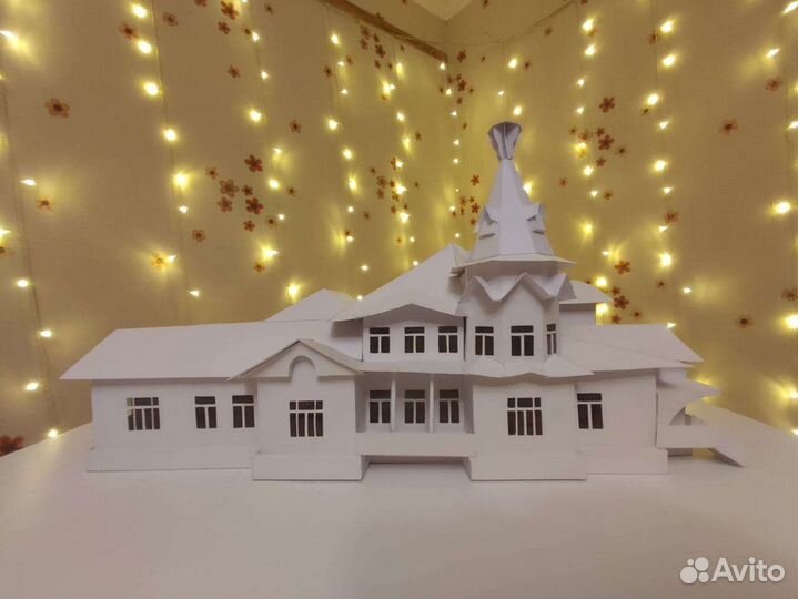 Макет особняка из бумаги