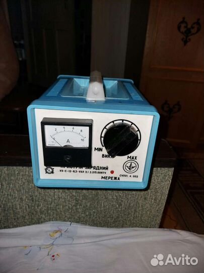 Зарядное устройство Мережа