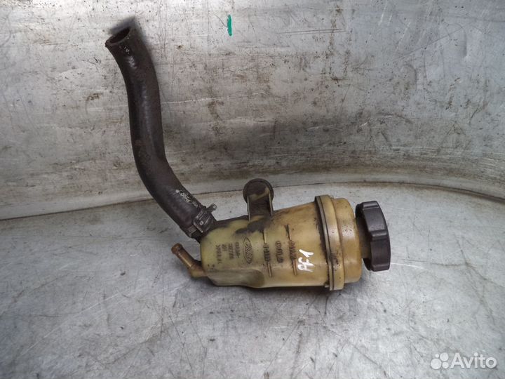 Ford Focus 1 Бачок омывателя гур