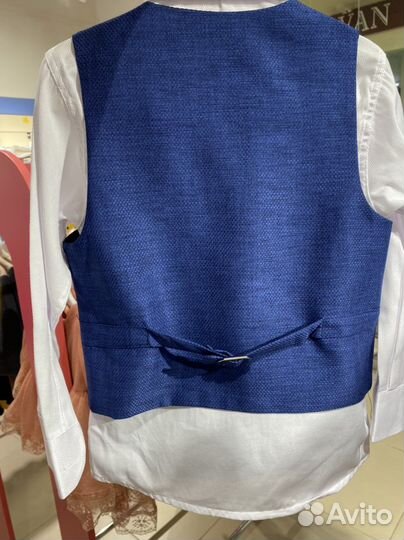 Костюм для мальчика 122 новый