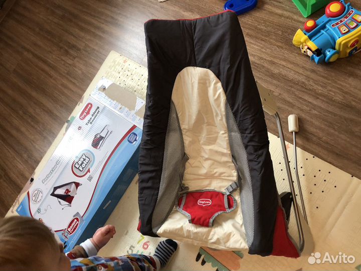 Шезлонг детский складной Tiny Love