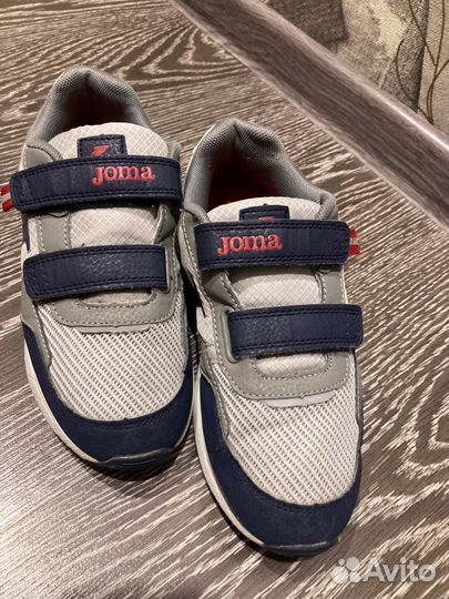 Кроссовки детские