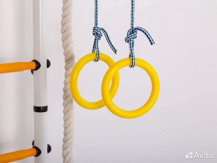 Спортивная шведская стенка