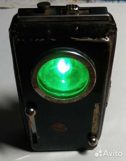 Фонарик армейский