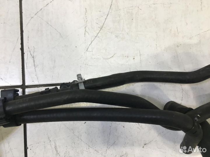 Трубка системы охлаждения Volkswagen Golf 7 5G1 MK