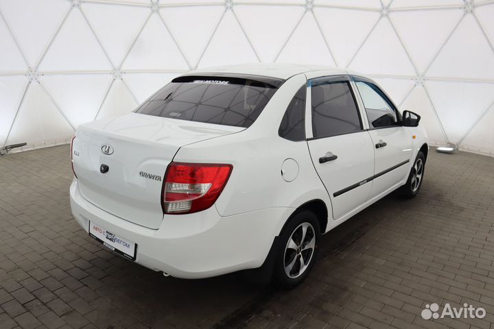 LADA Granta 1.6 МТ, 2015, 234 010 км