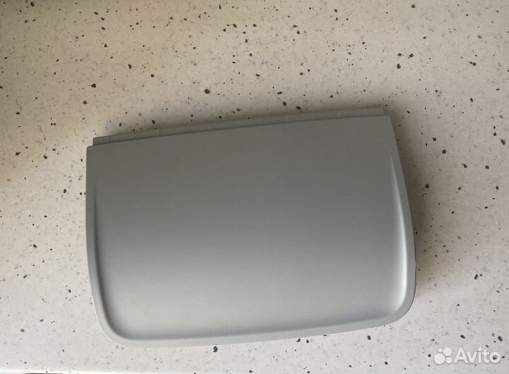 Заглушка очечника Skoda Karoq 2020