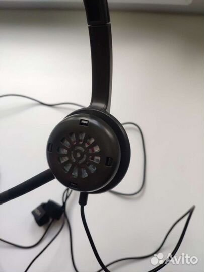 Проводная гарнитура Logitech