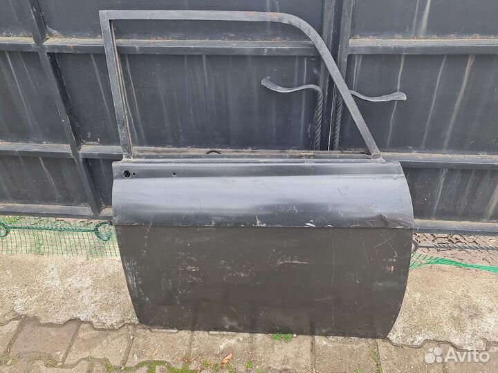 Передняя правая дверь москвич 408