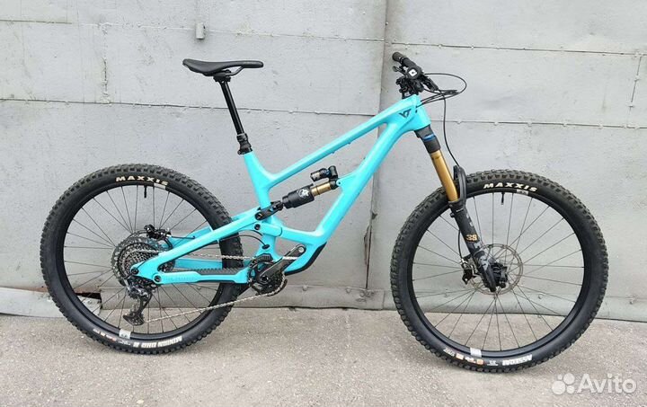 YT Capra 29 Core 4 2023 М