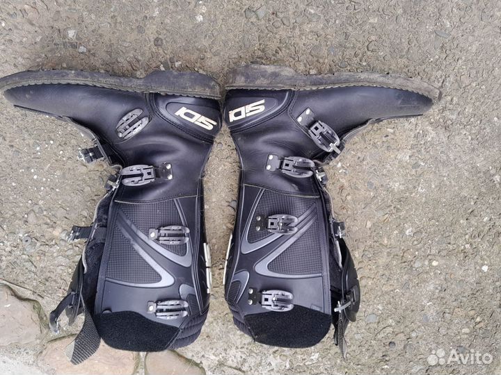 Мотоботы sidi