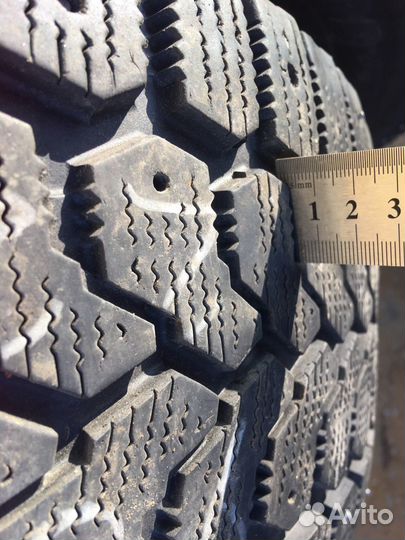 Yokohama IceGuard Stud IG65 225/65 R17