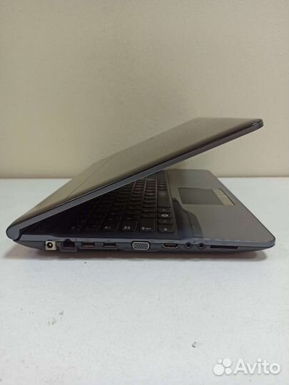 Ноутбук Samsung Intel core i5 2410M/ GT 520M 1Гб