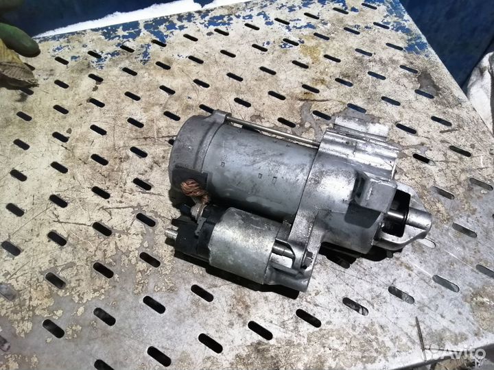 Стартер BMW X4 F26 X3 F25 X5 F15 F10 F30 F32