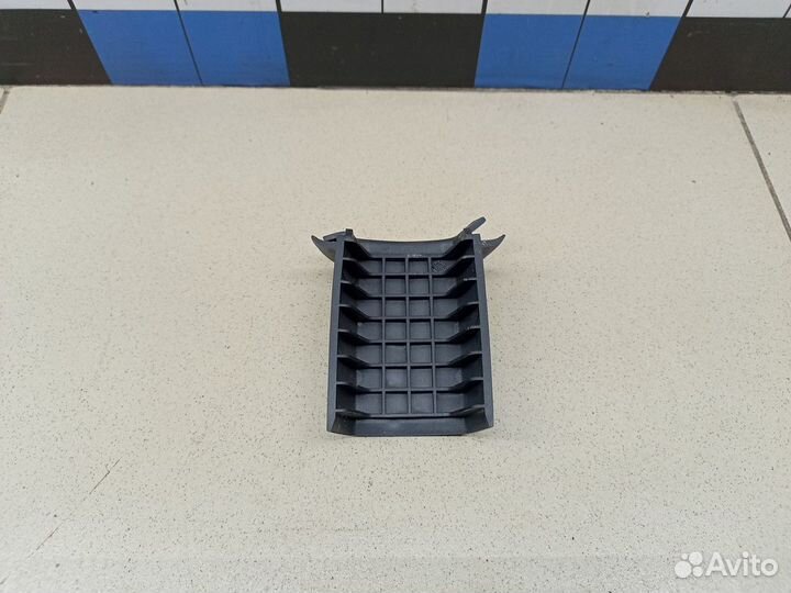 Канал для кабеля 5-serie GT F07 2009-2016