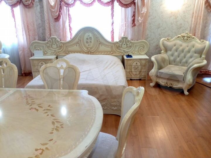 2-к. квартира, 87 м², 2/9 эт.