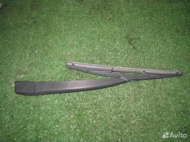 Поводок стеклоочистителя задний Ford Fiesta (CB1)